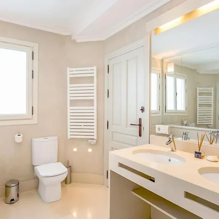 Genteel Contratacion Apartment