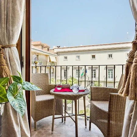 Genteel Contratacion Séville